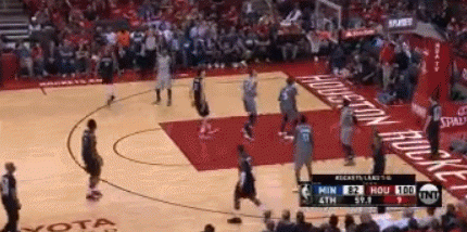 九游会·j9官方网站冷知识：周琦NBA生涯中季后赛唯一的进球就是对阵森林狼 得到2分